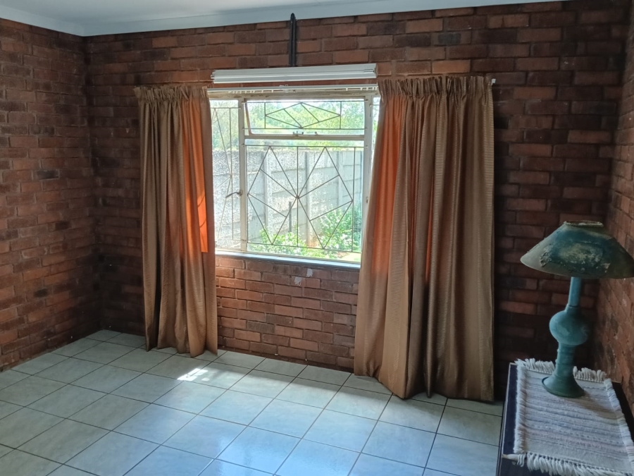 8 Bedroom Property for Sale in Brits Rural North West